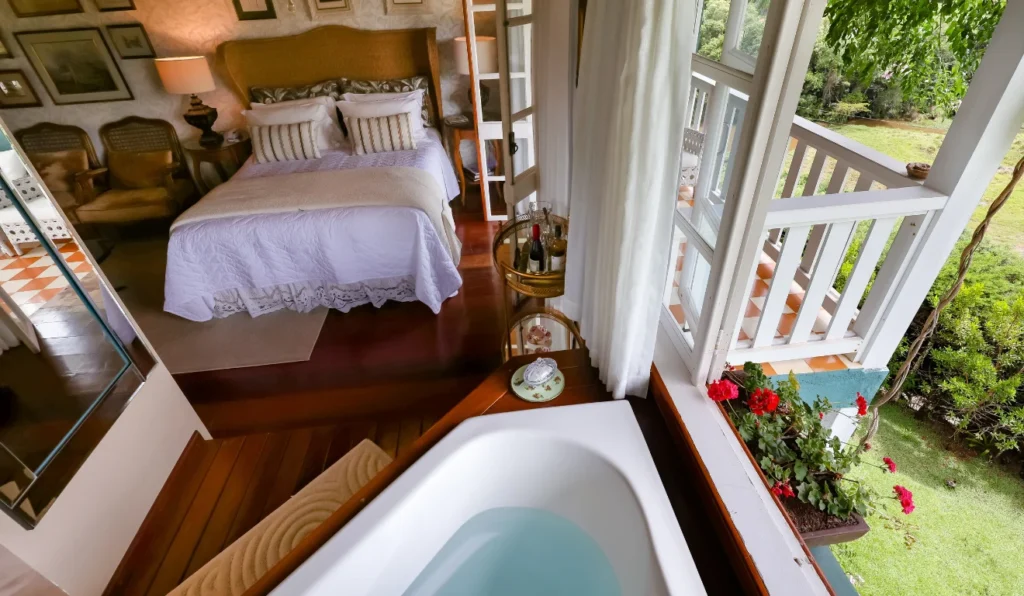 A Pousada Rabo do Lagarto, em Pedra Azul (Foto: Divulgação/Instagram/@pousadarabodolagarto)